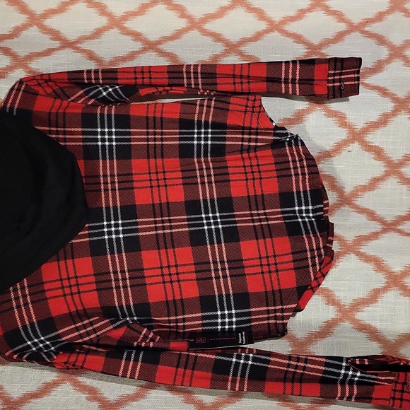 Women's Hooded Plaid Shirt - Picture 3 of 3